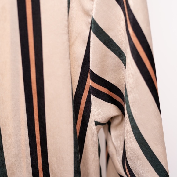 ZARA TRF Collection Striped Blouse Long Sleeve Button Down Shirt Size M - Picture 3 of 6